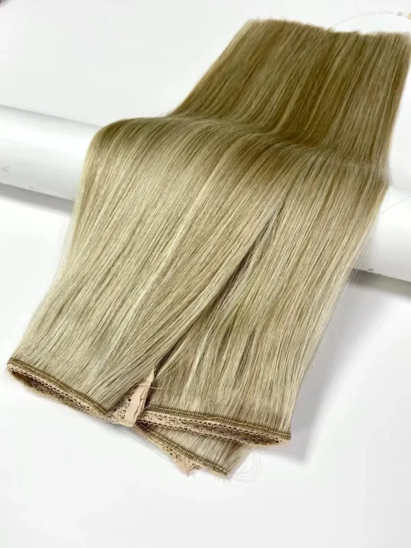 seamless clip ins / pu clip ins (复制)