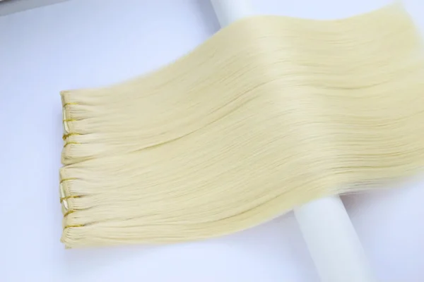lace clip ins (复制)