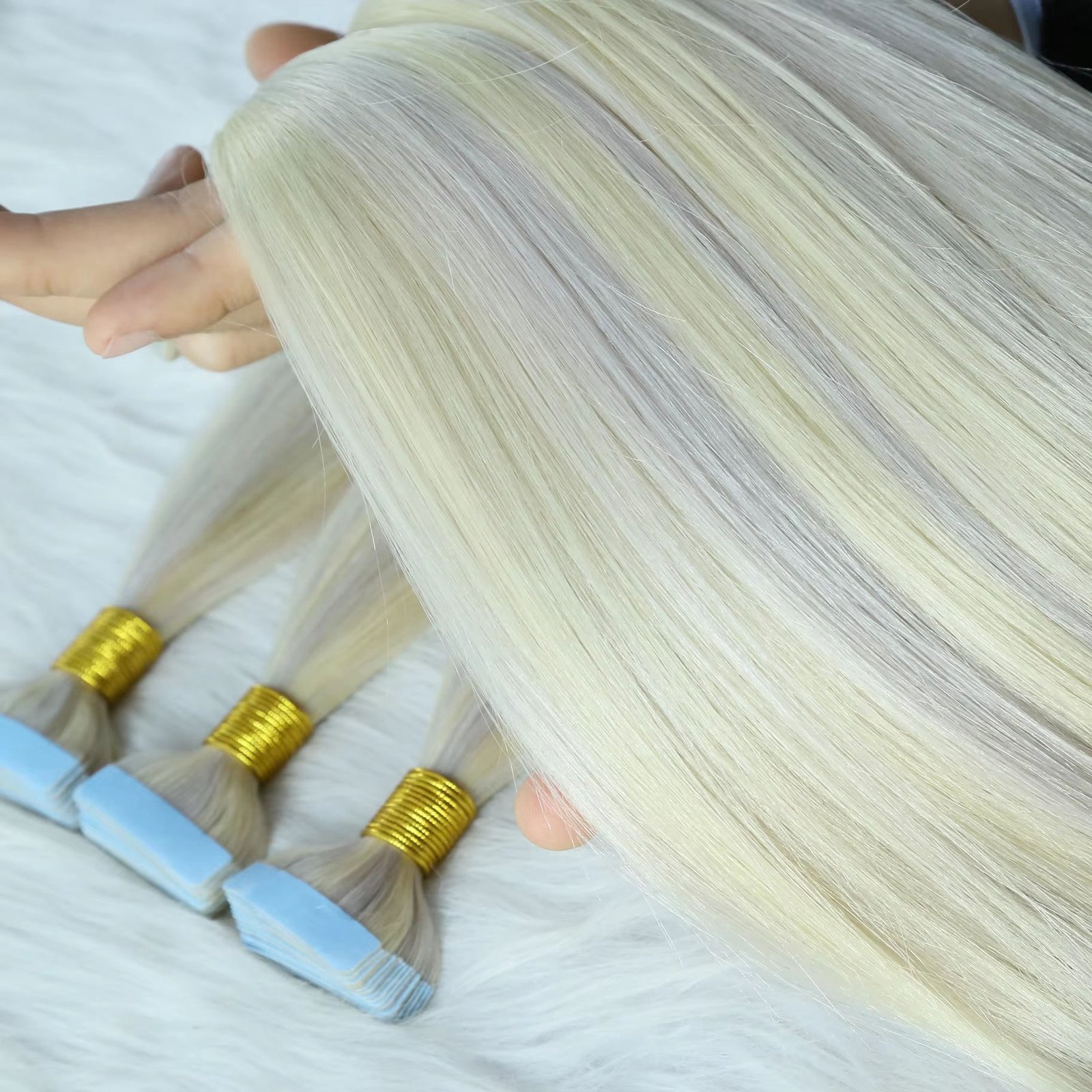 invisible tape in extensions (复制)