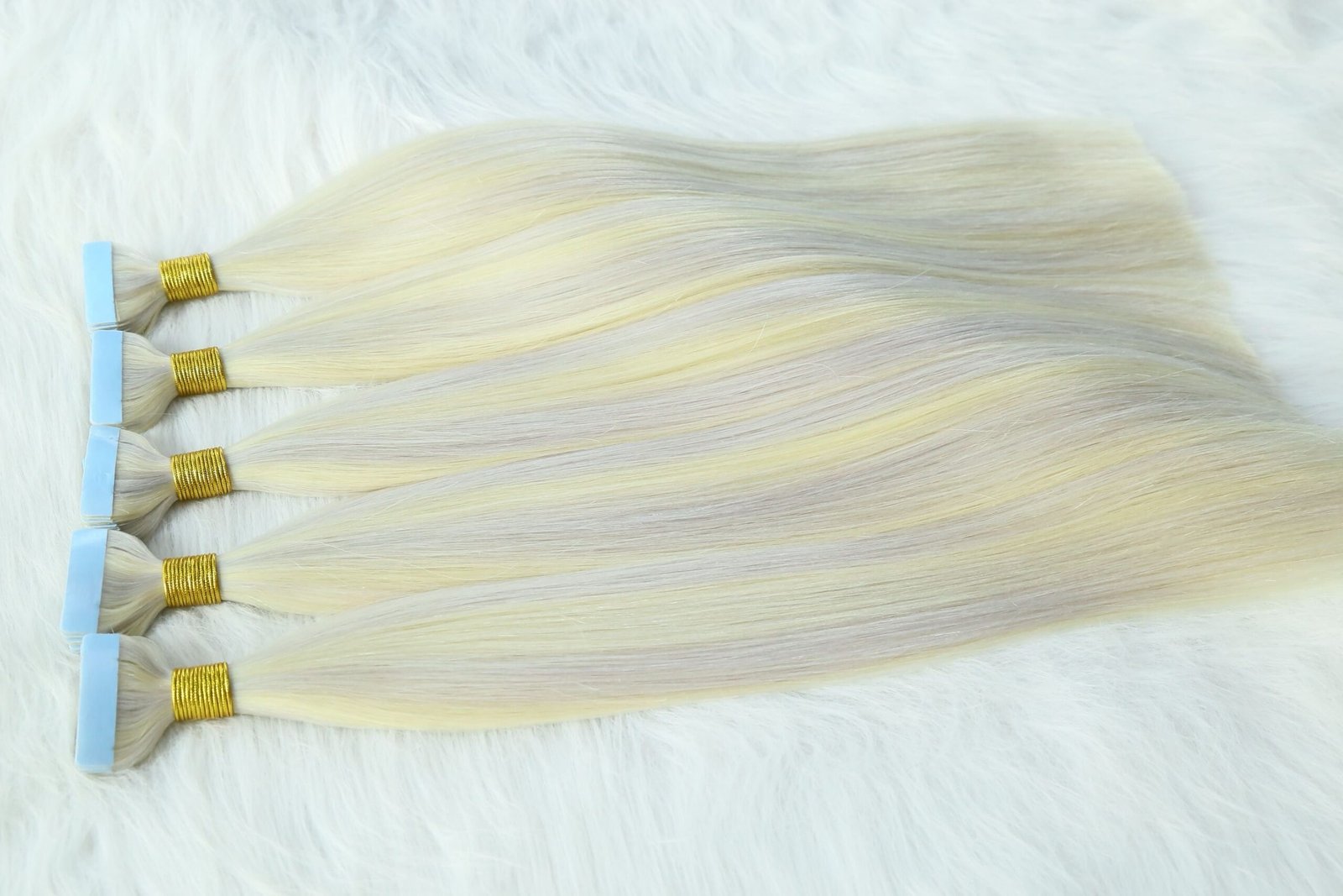 invisible tape in extensions (复制)